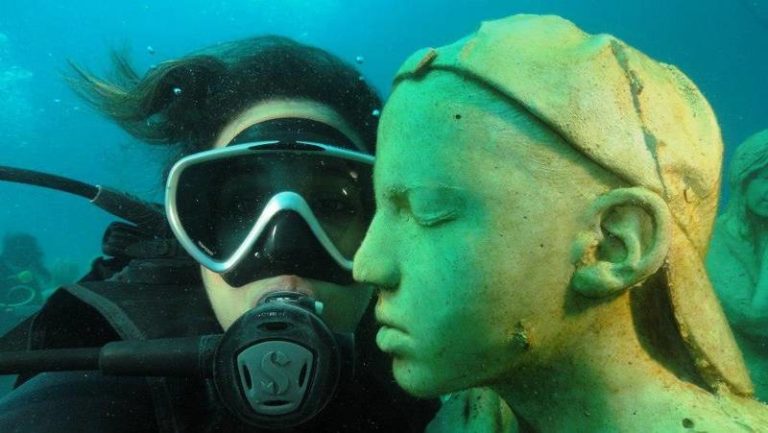 First time diving Isla Mujeres. MUSA Underwater Museum
